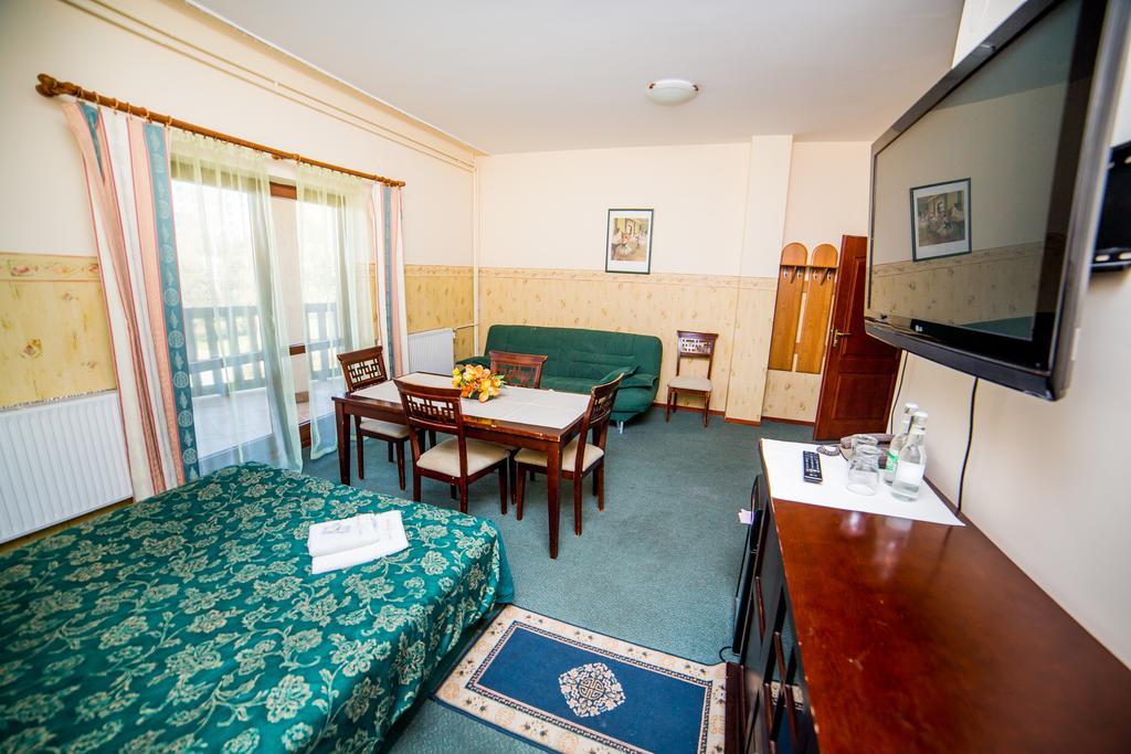 Zajazd Polonez Rzeszów Quarto foto